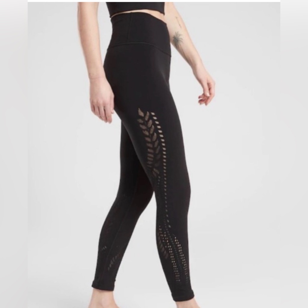 Athleta Warp Knit Women’s Black Tight Leggings Size: Small